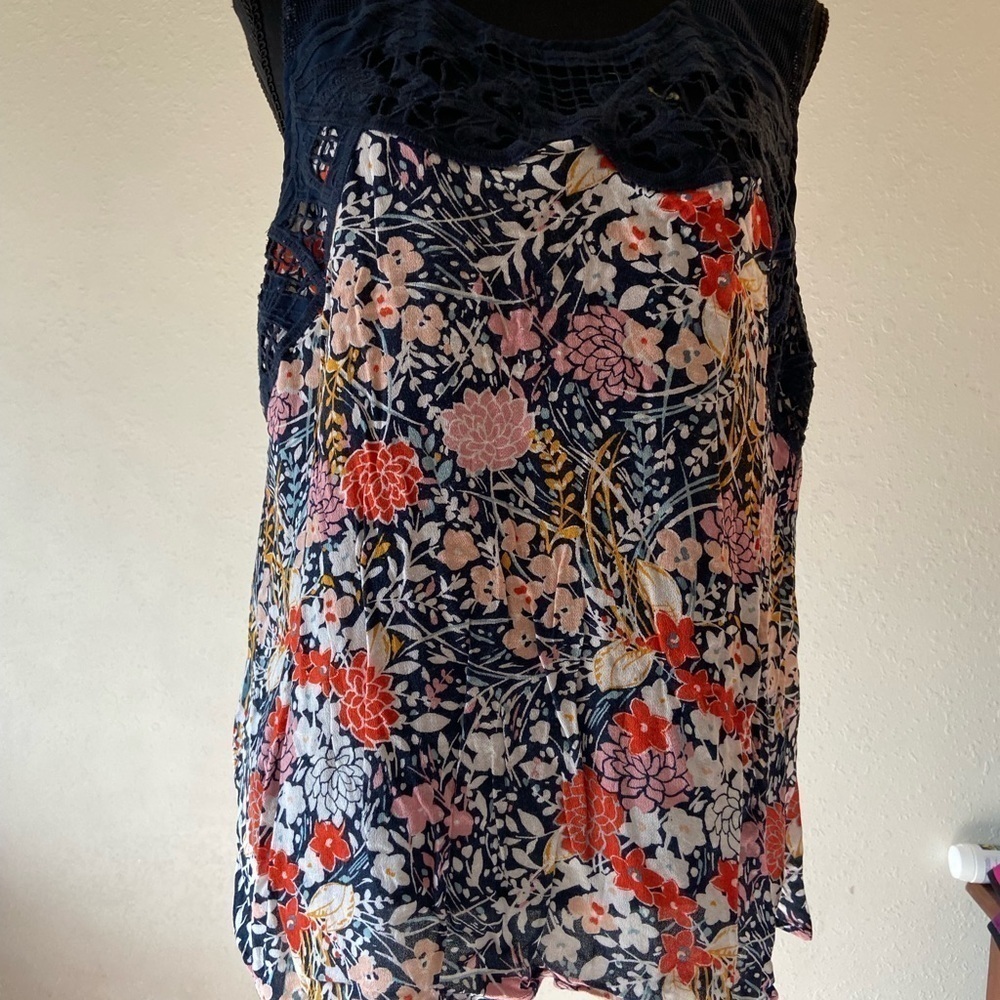 Women’s size extra-large pale sky tank top p3